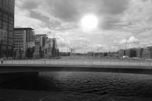 S-Bahn-Blick auf Berlin