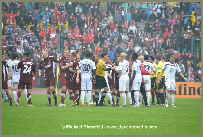 11-07-30-pokal-116
